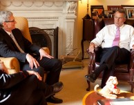 Stati Uniti: Tim Cook incontra John Boehner, Presidente della Camera