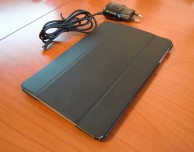 Zeta Slim Cover & Mini Travel Charger by Puro – La videorecensione di iPadItalia