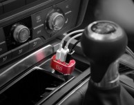 Caricabatterie da auto “tizi Turbolader 3x Mega di equinux” con tre porte USB