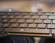 Tastiera Bluetooth ripiegabile di iClever per iPad – La recensione di iPhoneItalia