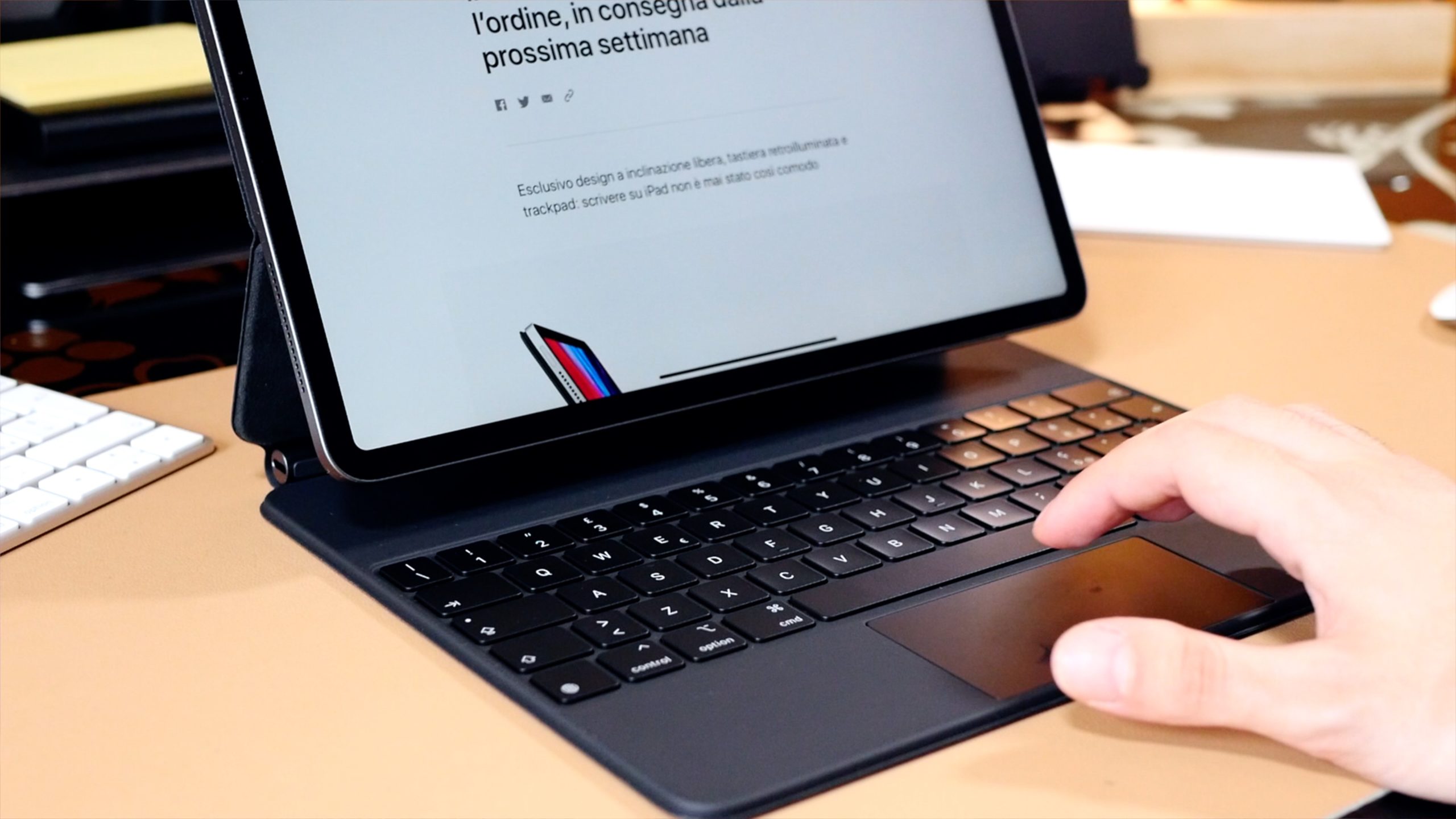 Magic Keyboard iPad Pro 2020 20